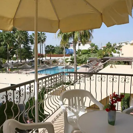 Adorable 1-bedroom Holiday With Balcony All Yours Apartment *